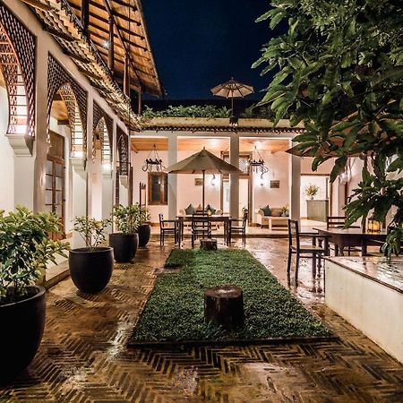 Fort Square Boutique Villa Galle Exterior photo